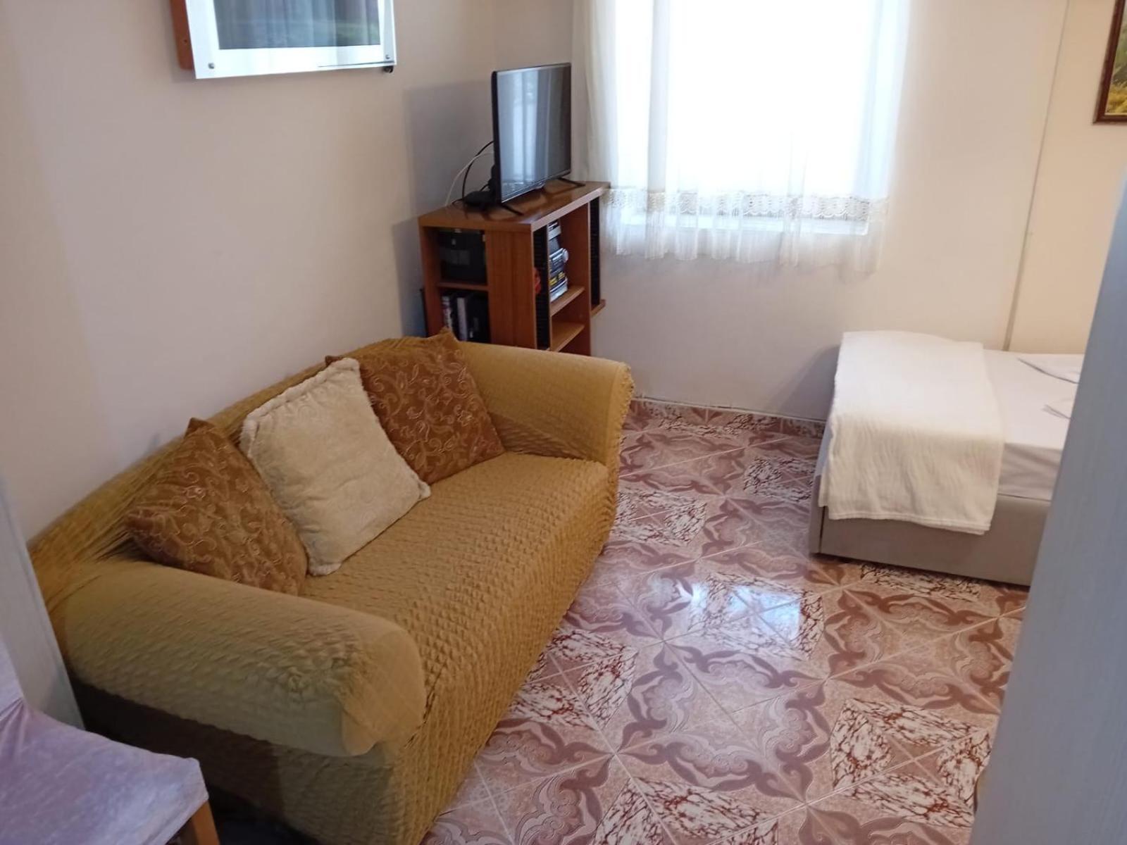 Gogo'S Sea Side Apartment Sarande Ngoại thất bức ảnh